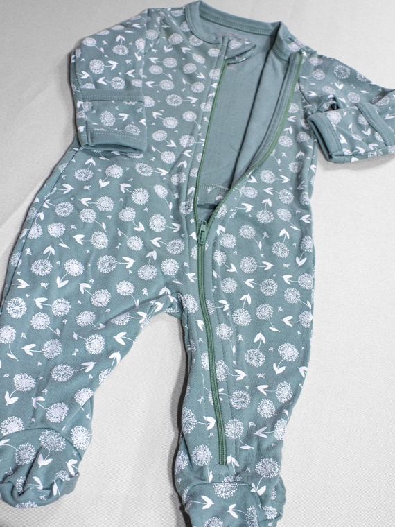 Pijama con bolsillo trasero